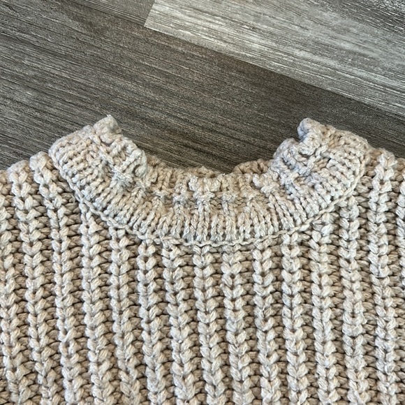 Knit sweater - Picture 3 of 4